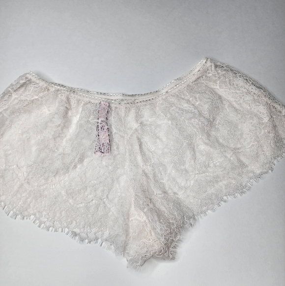 Victoria's Secret Dream Angels Boy Short Lace White Small New - Picture 3 of 7